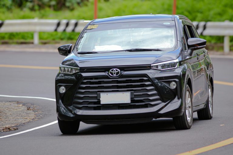 Choisir une voiture monospace à louer